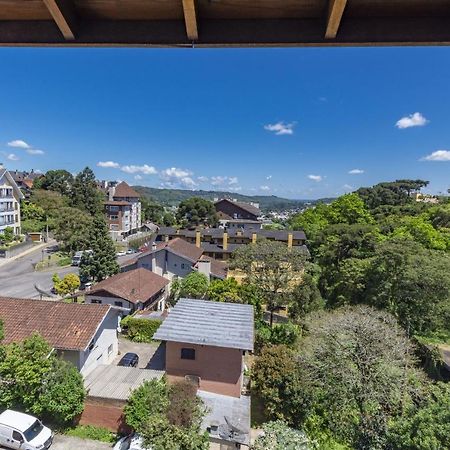 Rosa Edificio Solar Da Encosta Apartment Gramado Exterior photo