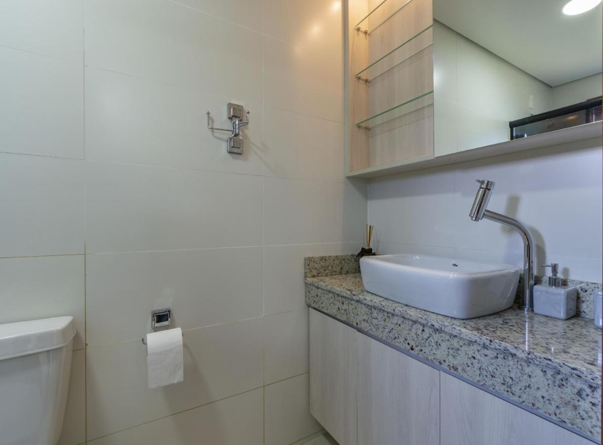 Rosa Edificio Solar Da Encosta Apartment Gramado Exterior photo